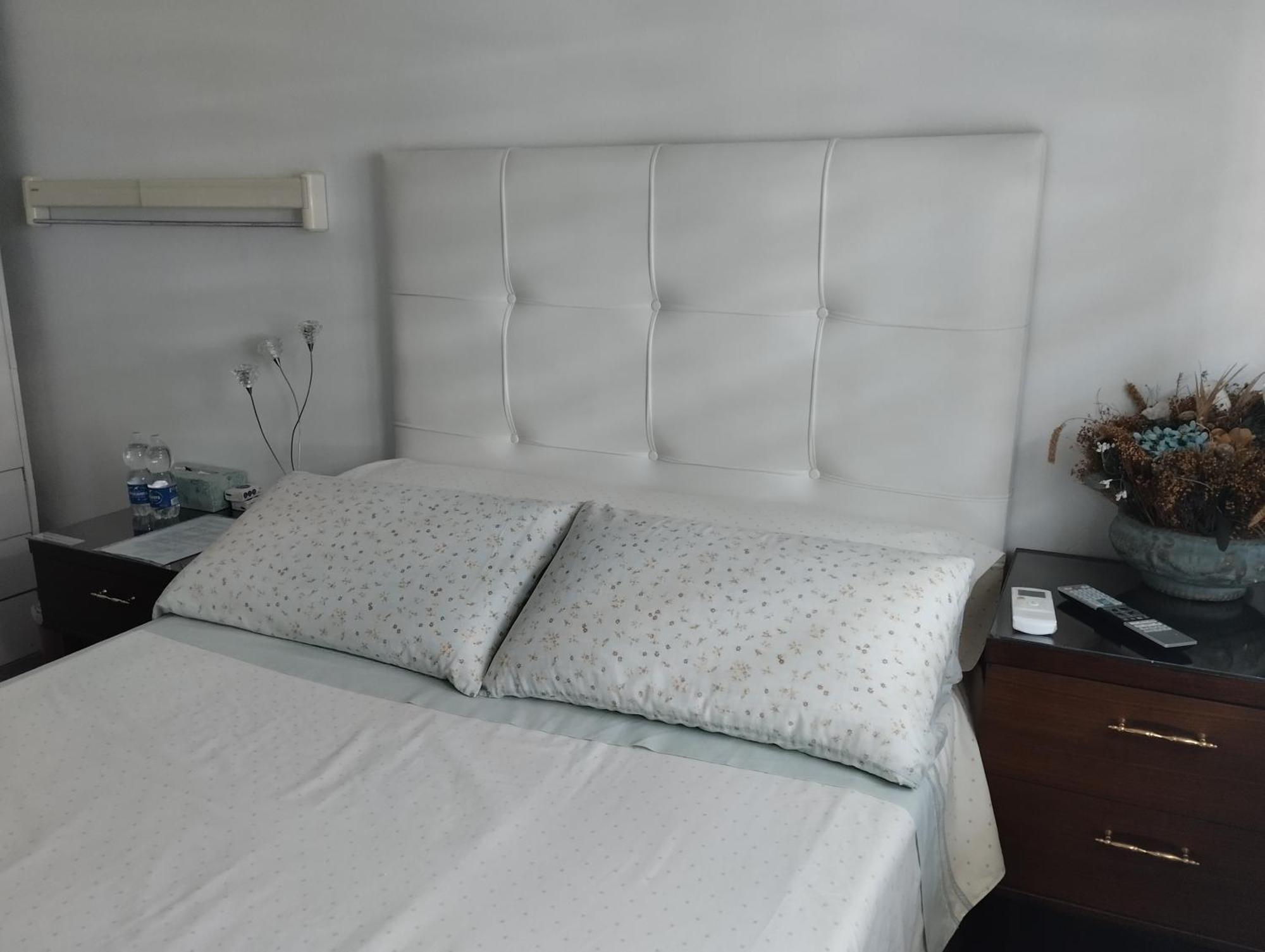 Habitaciones Individuales En Apartamento Madrid Exterior photo